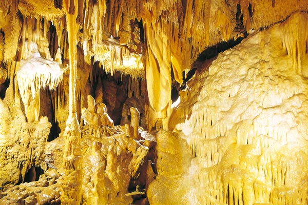 Grotte de Villars